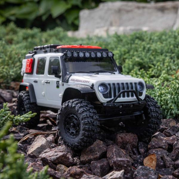 Axial SCX30 Jeep Wrangler RC Crawler inkl. Akku und Ladegerät entdecken